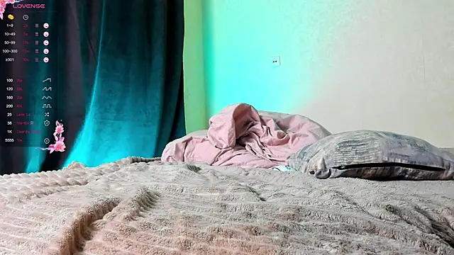 puredesire_'s cam snapshot