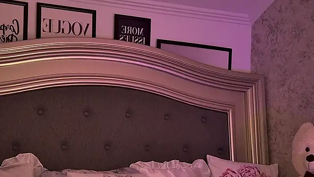 Amber_Luna live sex cam