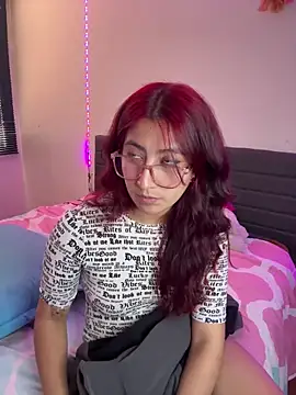 saramooon live sex cam