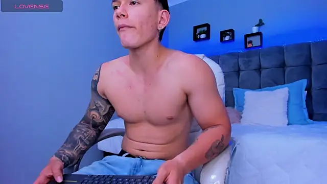 Thomas_moon's cam snapshot