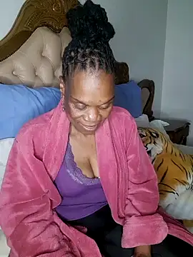 Hotcougar's cam snapshot