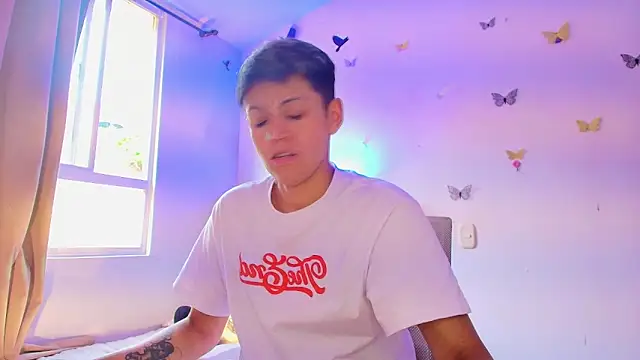 spicyferny live sex cam