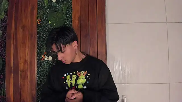 Andy_Joy_'s cam snapshot