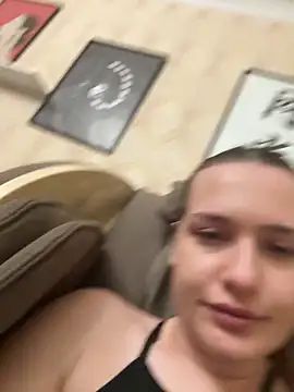 LisaElfy's cam snapshot