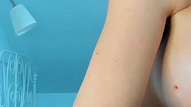 alesquirt33's cam snapshot