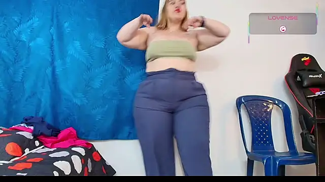 dominant_hipss's cam snapshot