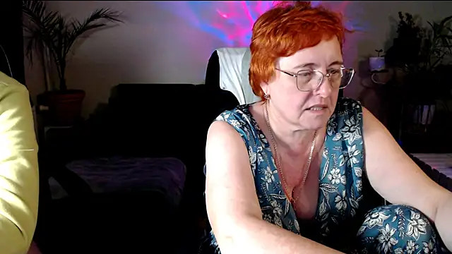 JoannaAndNeighbour's cam snapshot