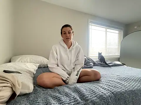 MissSwitch's cam snapshot