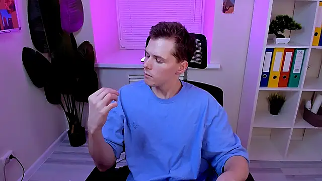 Hector_Spector's cam snapshot