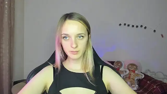 RouseReed's cam snapshot