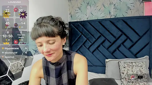 Valery_More__'s cam snapshot