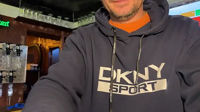 dirtypub live sex cam