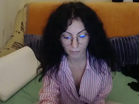 Emmatoo's cam snapshot