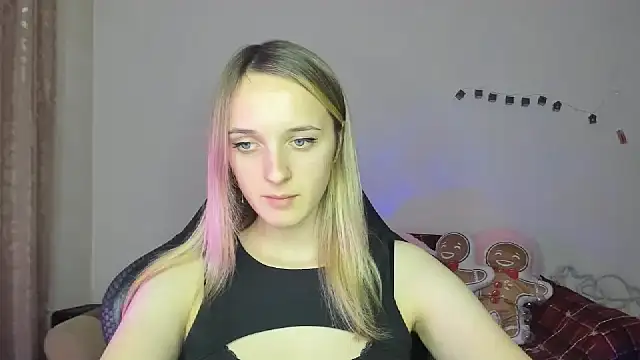 RouseReed's cam snapshot