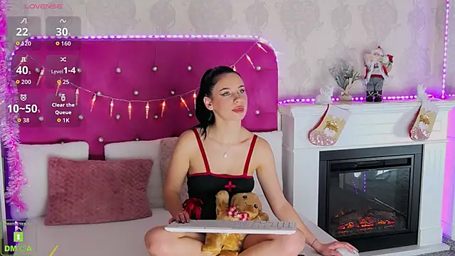 MaddySpears's cam snapshot