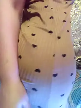 Yassmin-_-Nare's cam snapshot