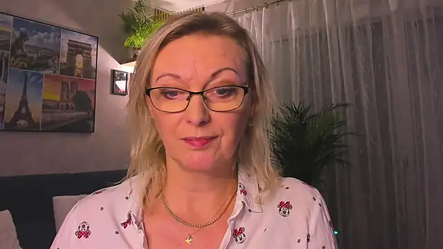 vanessa_chat's cam snapshot