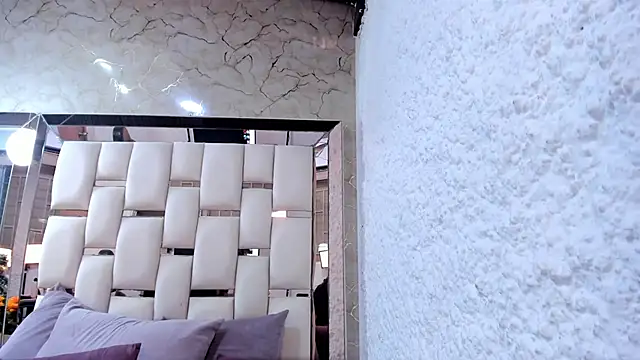 zafirofrost's cam snapshot