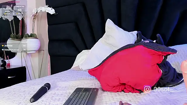 Foxy_katt's cam snapshot