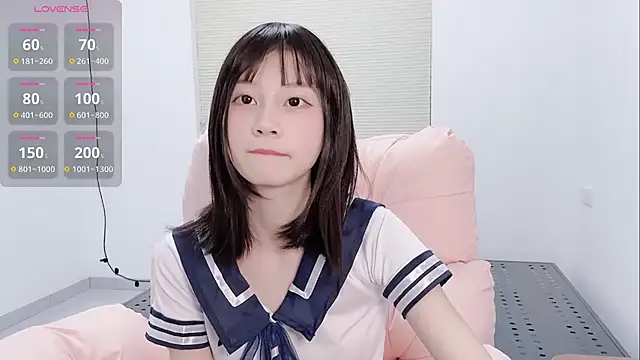 lris-Beauty live sex cam