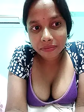 indianpakhi's cam snapshot