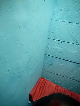 Chinki_pande's cam snapshot