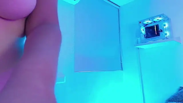 ScarlethStorm's cam snapshot