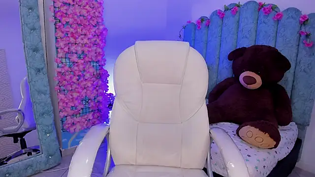 Ash_20_'s cam snapshot