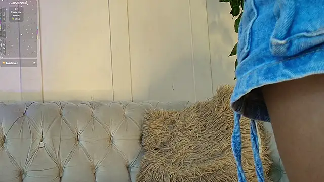 miranda_villa's cam snapshot