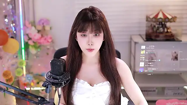 SleepArtist live sex cam