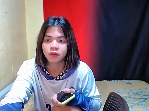 XWildTsYhannaUncutX live sex cam