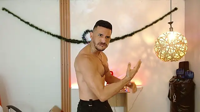 Reiko_85_ live sex cam