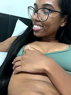 raphaelasoares live sex cam