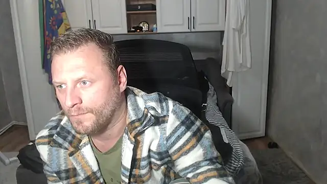 ALEX_BEAUTY2025's cam snapshot