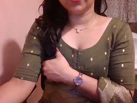 Diya_04 live sex cam