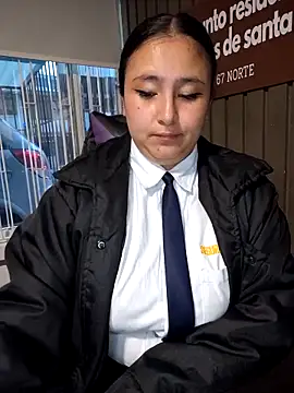 Cute_Penelope's cam snapshot