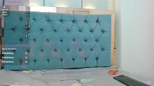 pocahontas_pow's cam snapshot