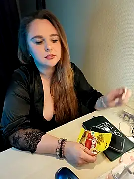 Juicy_PeachLux's cam snapshot