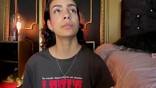 aitana_johns's cam snapshot