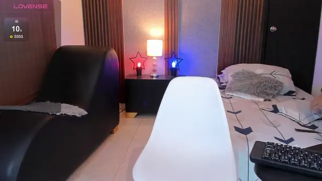 james_jonnes's cam snapshot