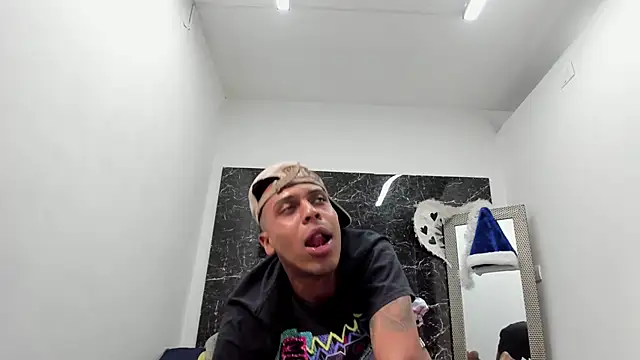 ada-brooke's cam snapshot