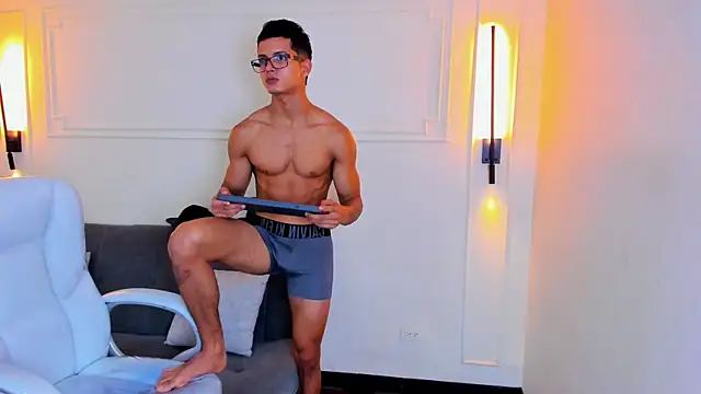 Paradise_boy_s's cam snapshot