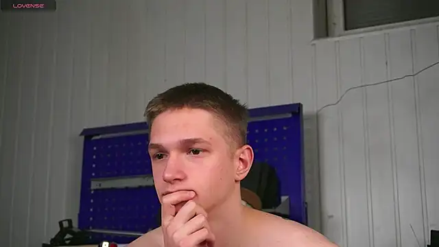 dustyn_fox's cam snapshot