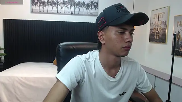 markbowie's cam snapshot