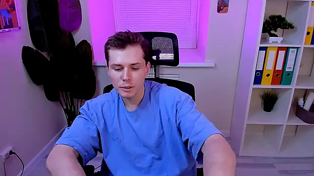 Hector_Spector's cam snapshot