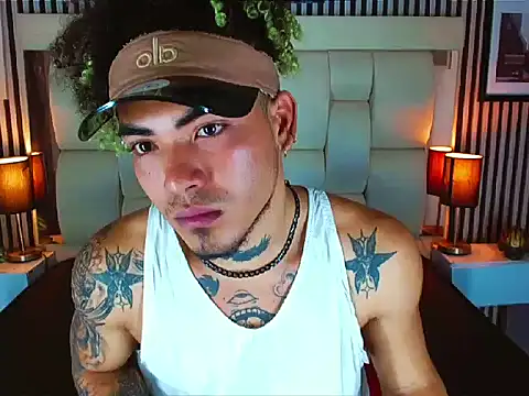 LihanJor_23's cam snapshot