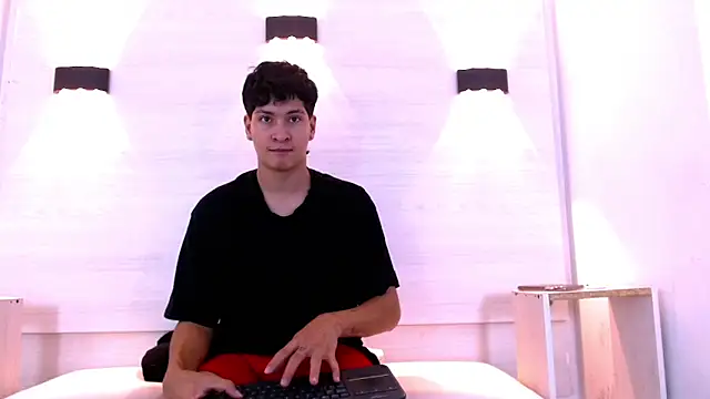 Jhojan_twink's cam snapshot