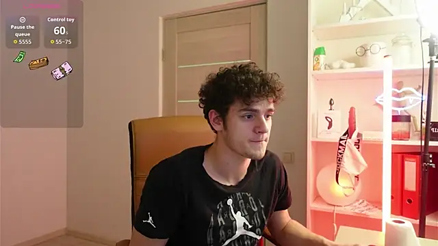 Brad_Holloway's cam snapshot