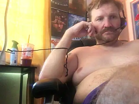 Thickwhitetight's cam snapshot