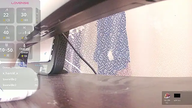 ashleey_palmer's cam snapshot